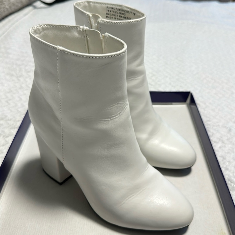 Madden Girl, Rivington White Boot, size 7